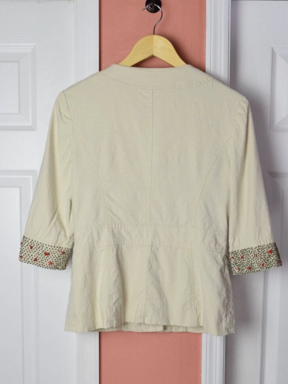 ANTHROPOLOGIE EVELYN BEIGE LINEN BEAD EMBROIDERED SLEEVE JACKET - Picture 5 of 9